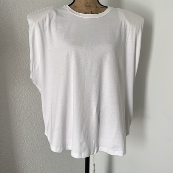 Good American Strong shoulder Tank - Picture 2 of 12